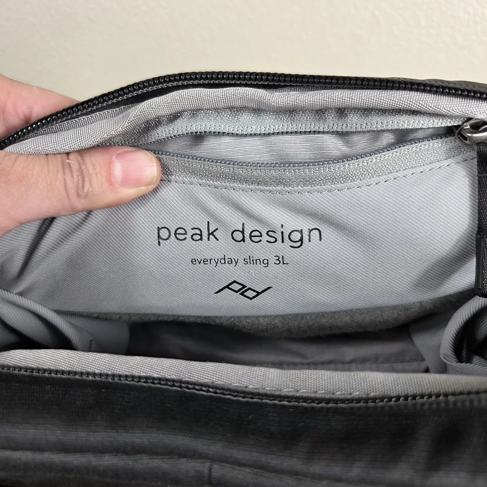 Peak Design Everyday Sling 3L Black Camera Bag Crossbody EDC Travel Tech Organiz